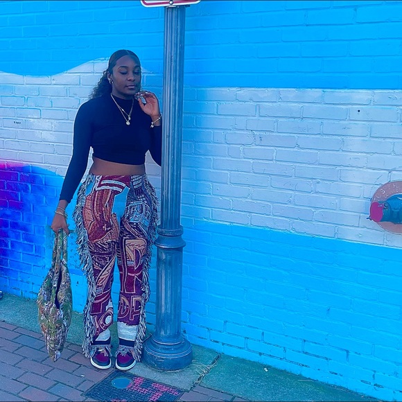 Small/Medium - Picture 4 of 6